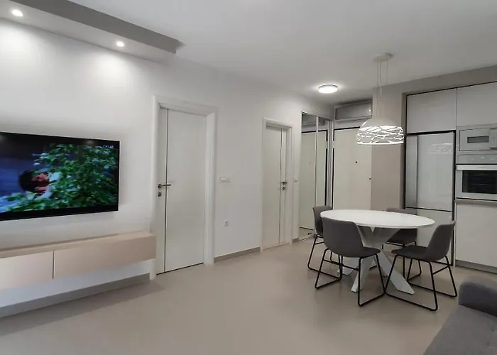 Elite * トロギール